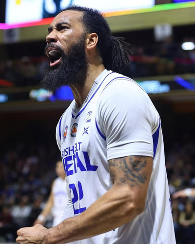 Д.Скотт, А.Азбаяр нарт тохирох шийтгэлийг холбооноос ногдуулав